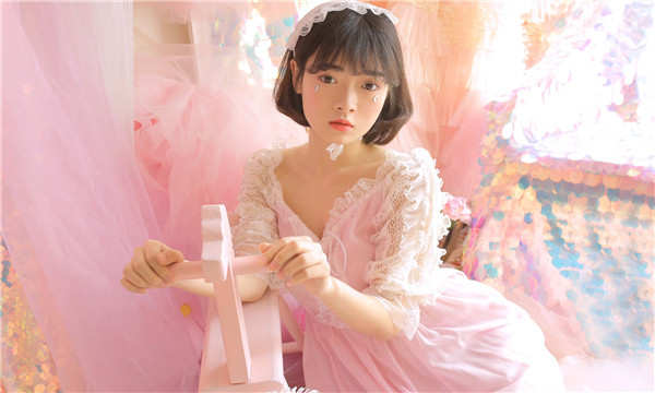 虞城供卵试管代怀生子多少钱？这一直是很多不孕不育家庭关注的话题。在中国，不孕不育的发生率越来越高，根据《中国不孕不育现状调研报告》显示，育龄夫妇的不孕不育率从20年前的3%增长至现在的12.5%-18.2%，患者人数高达6000万以上。在这样的背景下，许多家庭通过供卵试管来实现自己的生育梦想。那么，供卵试管代怀生子的费用到底是多少呢？